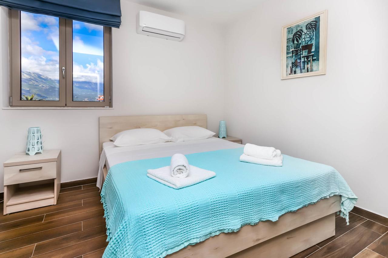 Apartments Maestral Tivat Buitenkant foto