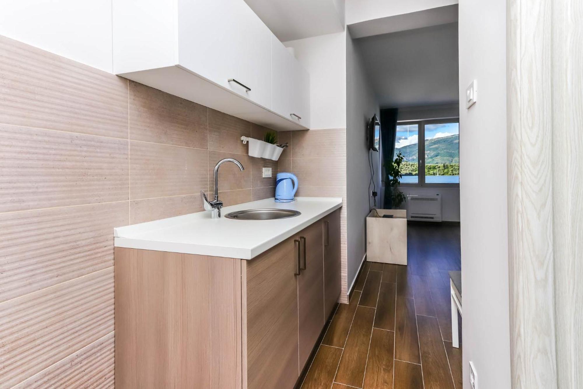 Apartments Maestral Tivat Buitenkant foto
